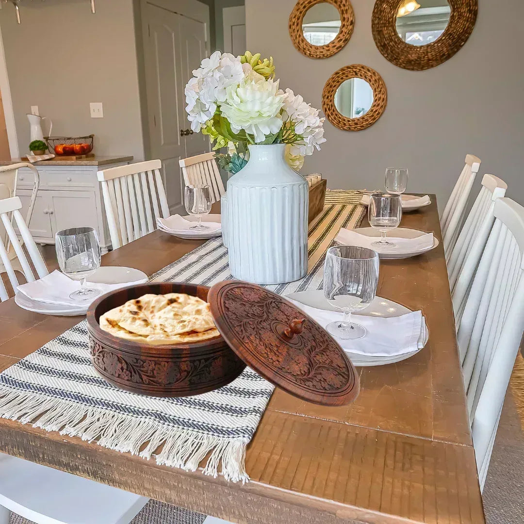 Wooden Hand-Carved Chapati Hotpot - Woodistan