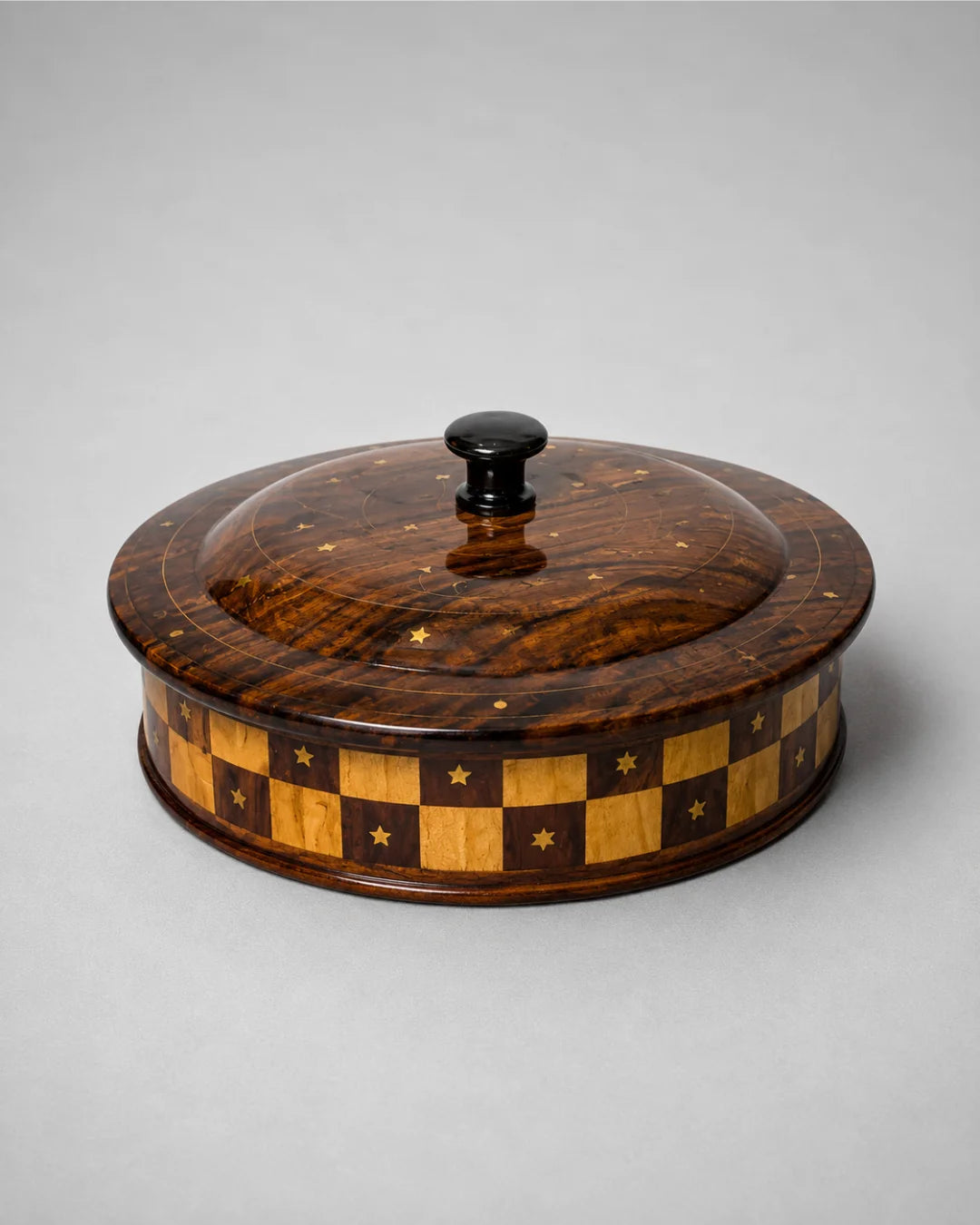 Handcrafted Wooden Dry Fruit Box with Checkered Pattern