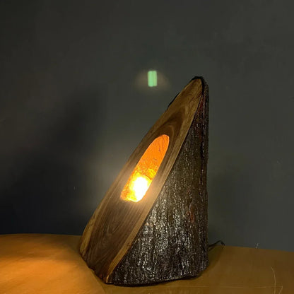 The Summit Lamp – Handcrafted Live Edge Lamp - Woodistan