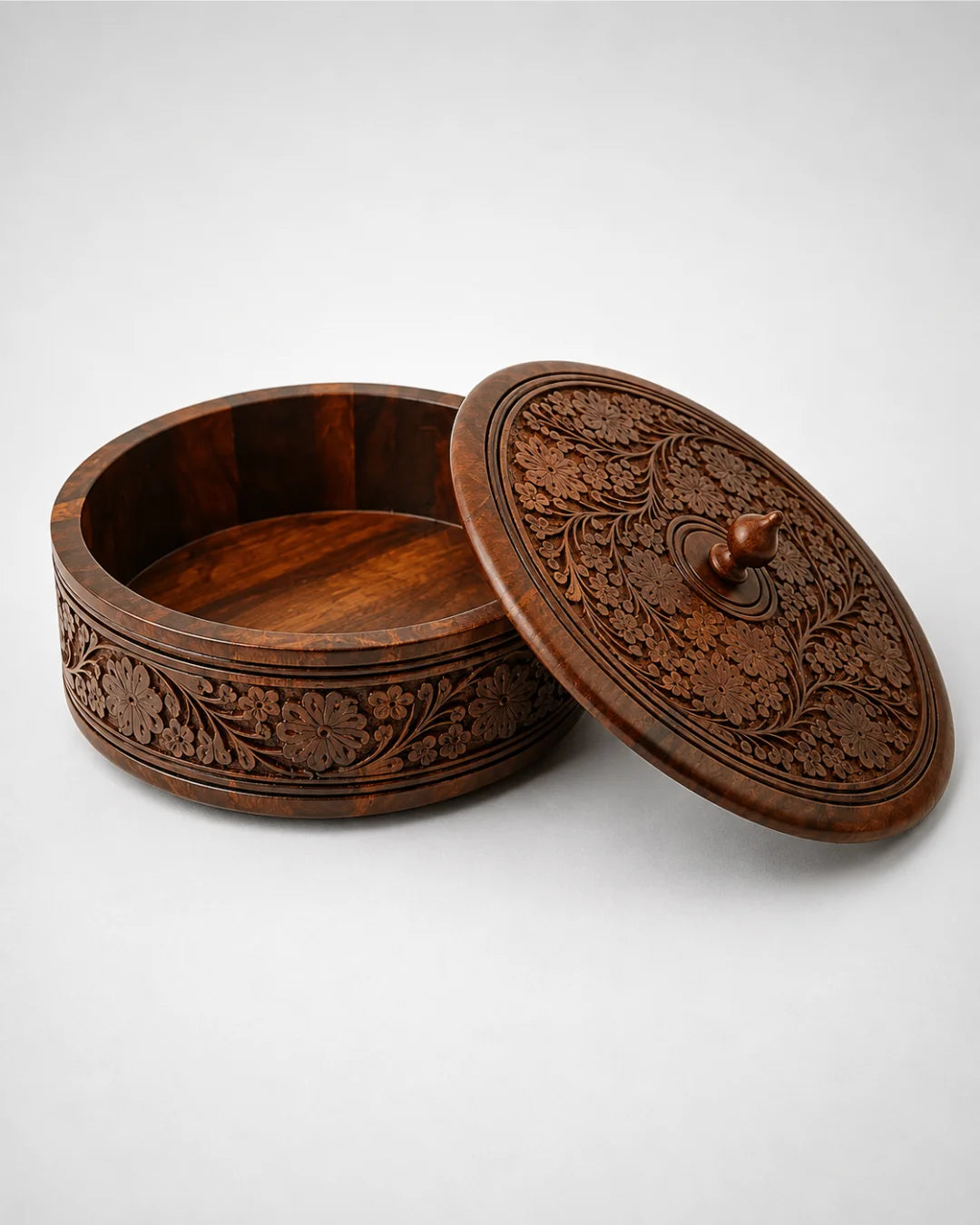 Handcrafted Wooden Chapati Hotpot — Hand-Carved Sheesham Wood, Keeps Rotis Warm