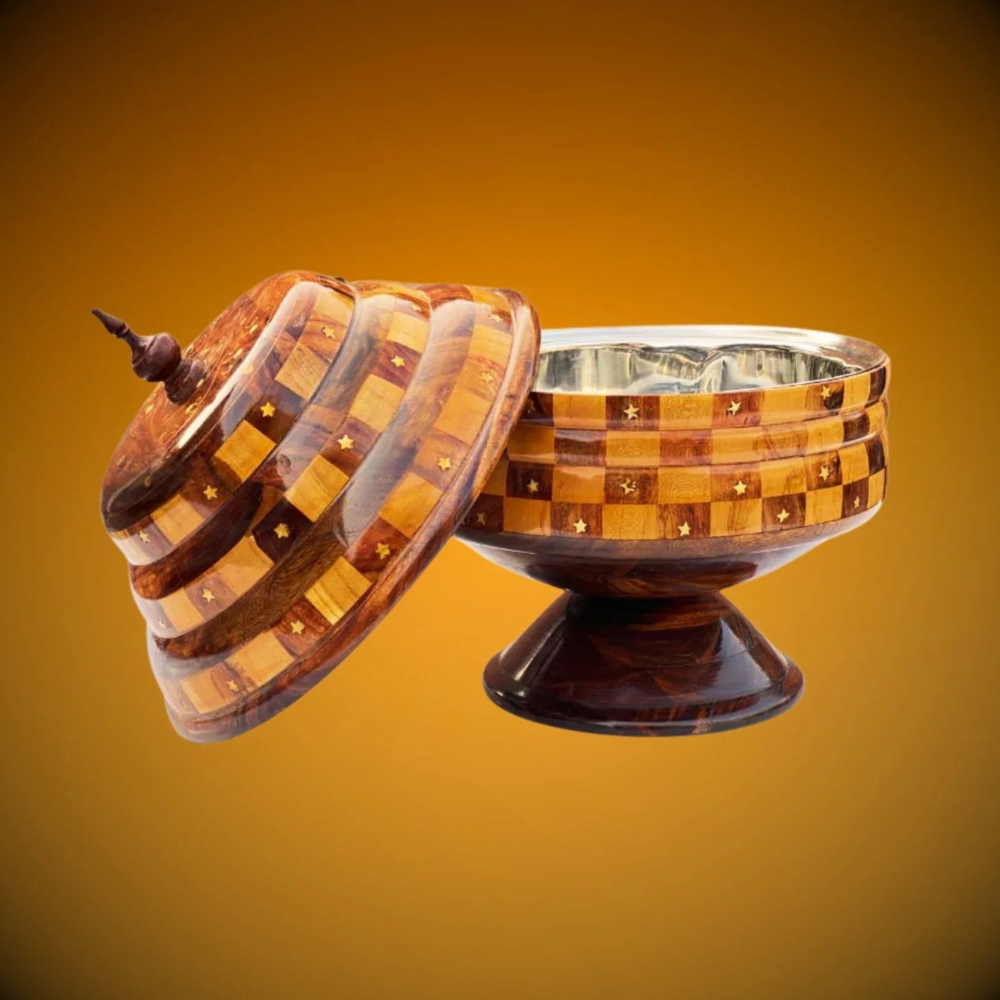 Checkered Hotpot with Brass Artistry - Woodistan