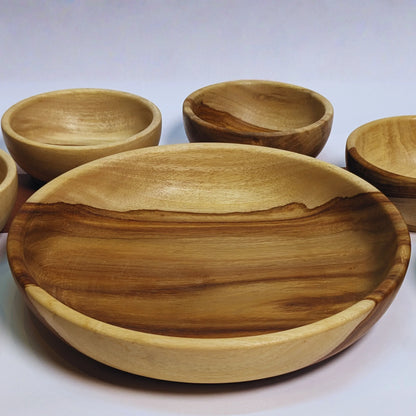 Wooden Serving Bowl Set with Line Art – Artistic Wooden Tableware - Woodistan