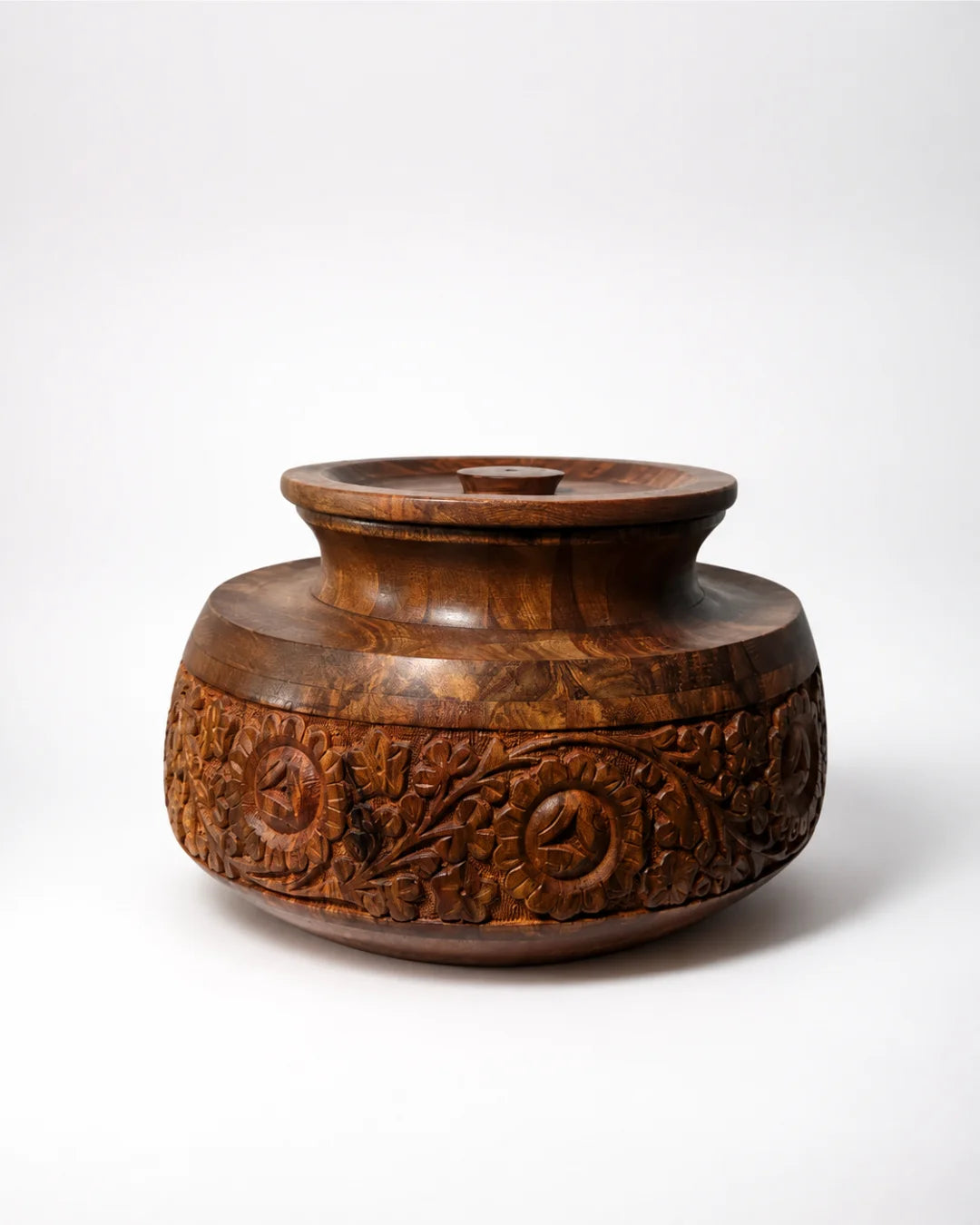 Handcrafted Wooden Daig-Style Hotpot — Hand-Carved Art, Deep Capacity for Large Families